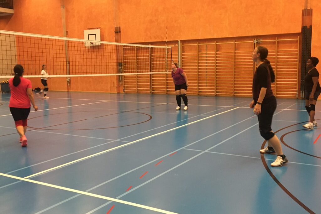 Volleyball Easy League Trianing 3 Volleyball Easy League Trianing 3